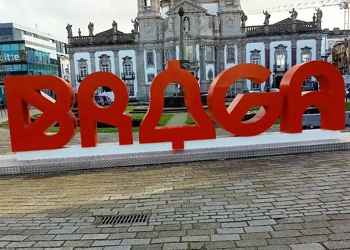 Liras House * براغا